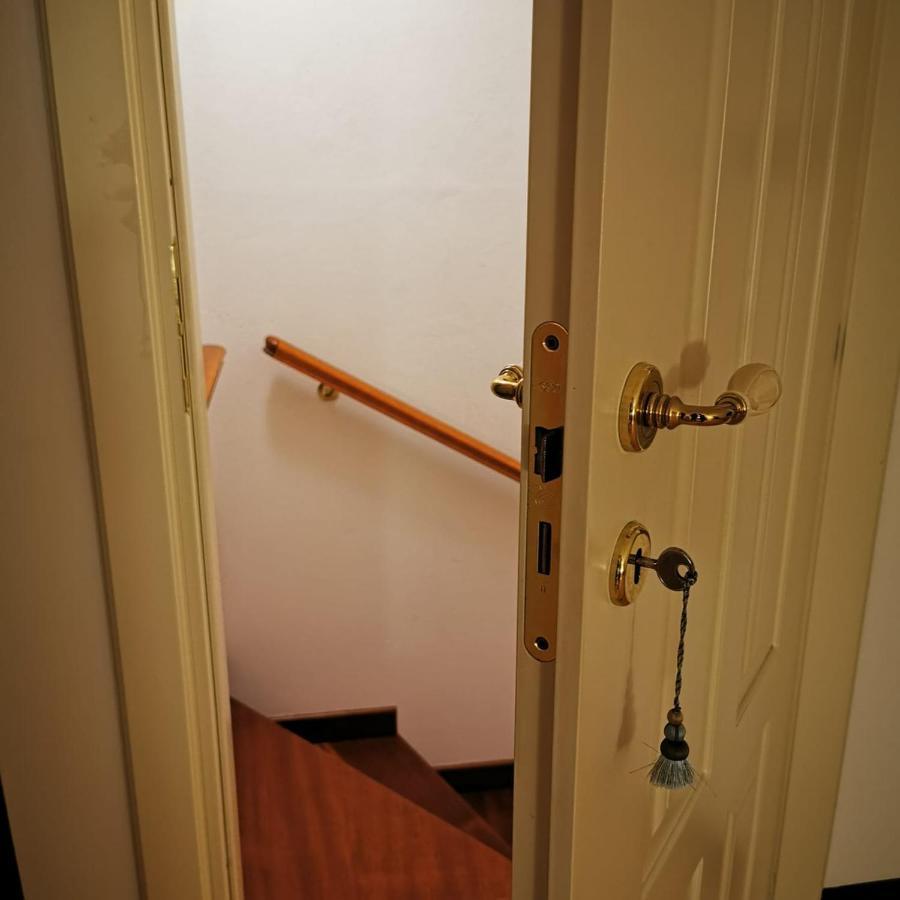 Room N.22 Suite & Apartment Taranto Luaran gambar