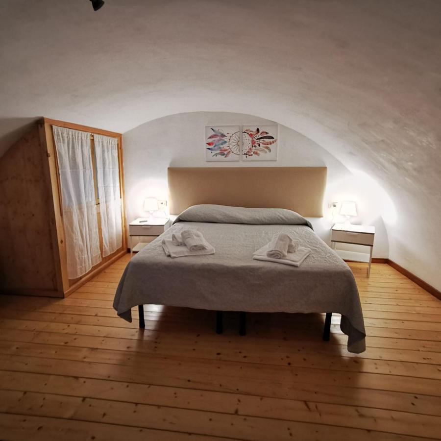 Room N.22 Suite & Apartment Taranto Luaran gambar