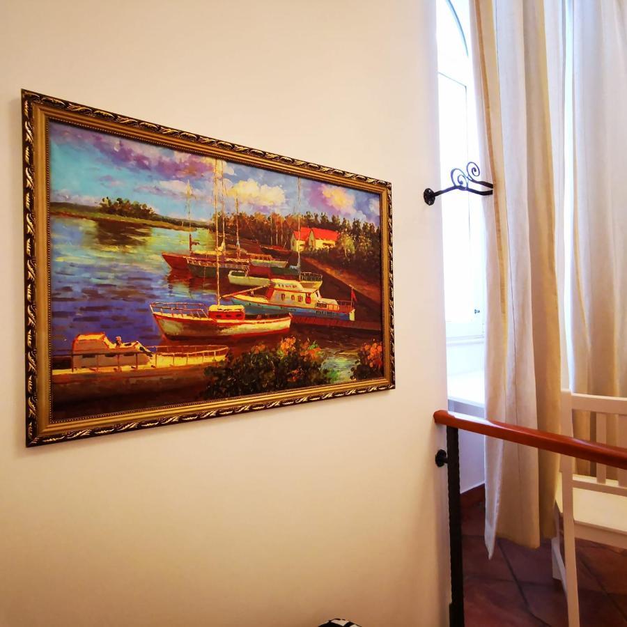 Room N.22 Suite & Apartment Taranto Luaran gambar