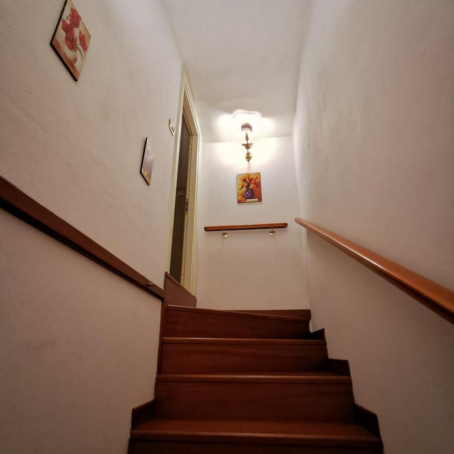 Room N.22 Suite & Apartment Taranto Luaran gambar